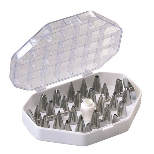 Pakkauksessa 26 tyllaa ruostumatonta terästä - Martellato