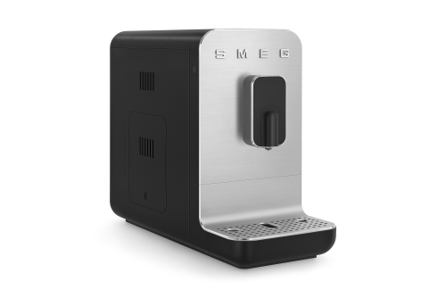 Täysautomaattinen espressokone, musta - Smeg