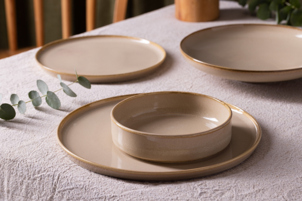 Hygge-lautanen, litteä D22cm, Sand - Bonna Hygge-lautanen, litteä D22cm, Sand - Bonna
