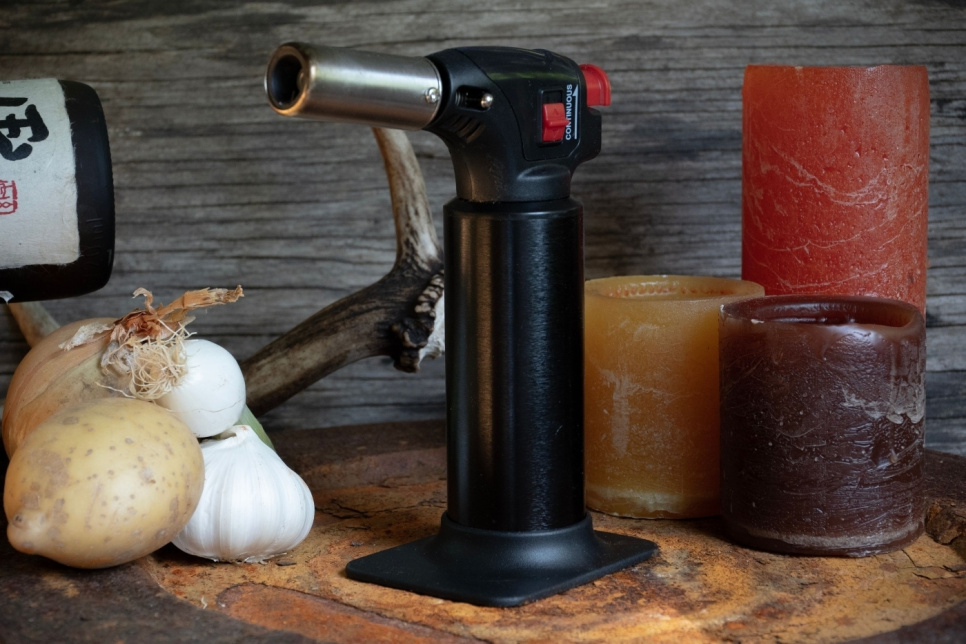 Kaasupoltin Flame King, musta - Satake