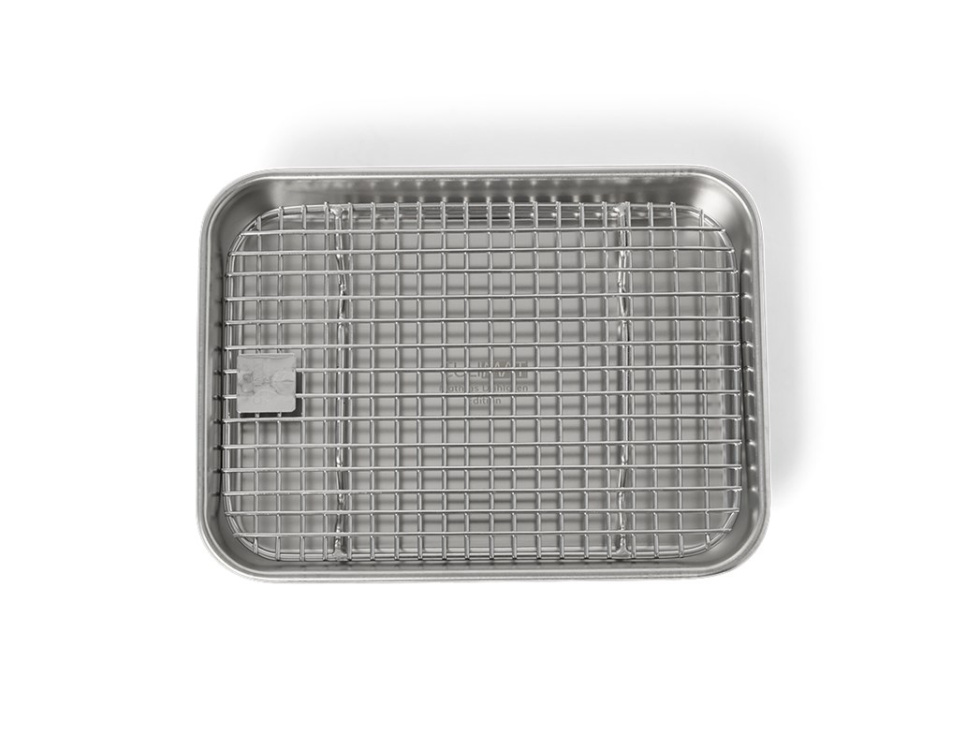 Gastronorm-vuoka/pelti ritilällä, 18x14 cm, ruostumaton teräs - Culimat ryhmässä Ruoanlaitto / Muotit & Astiat / Tarjottimet & pellit @ KitchenLab (1070-36176)