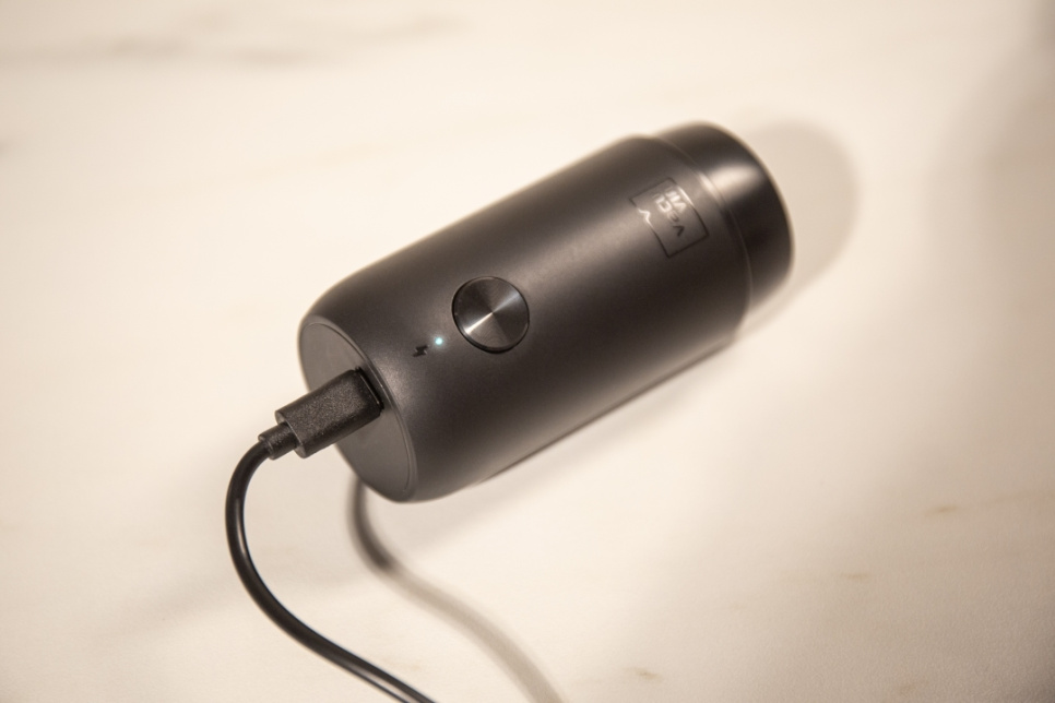 Viinisäilytin, sähköinen - Vacuvin