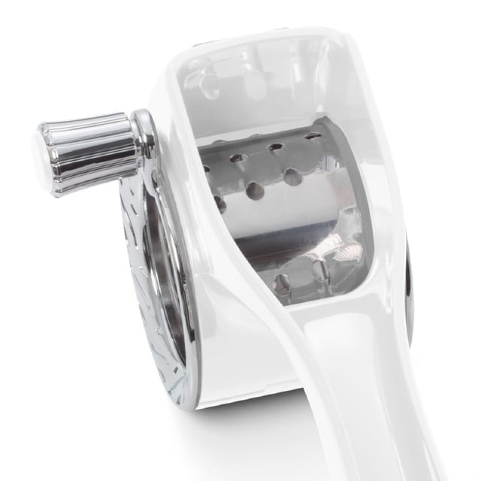 Mylly juustolle ja manteleille