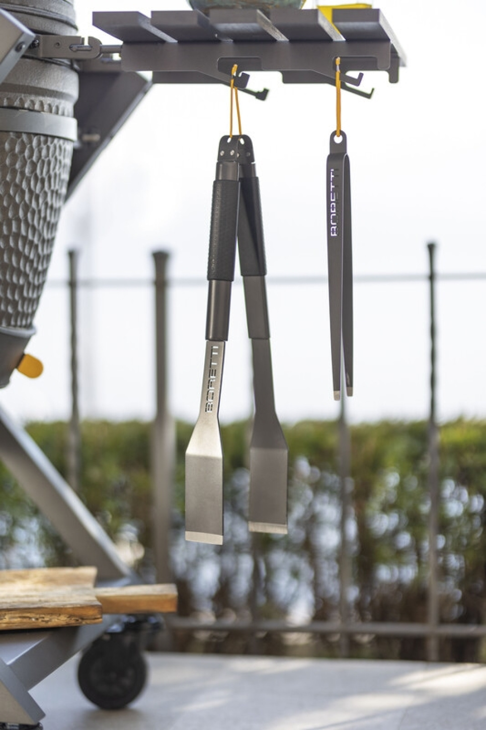 Setti - grillipihdit, grillilapio ja grilliritiläharja - Boretti