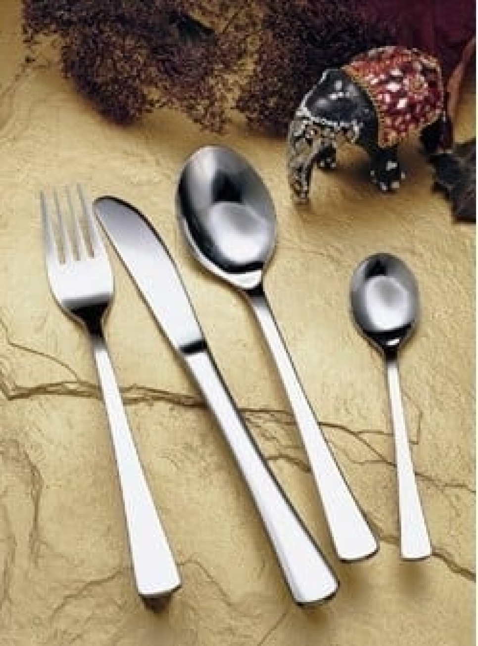 Karina Kahvi- ja teelusikka 139 mm