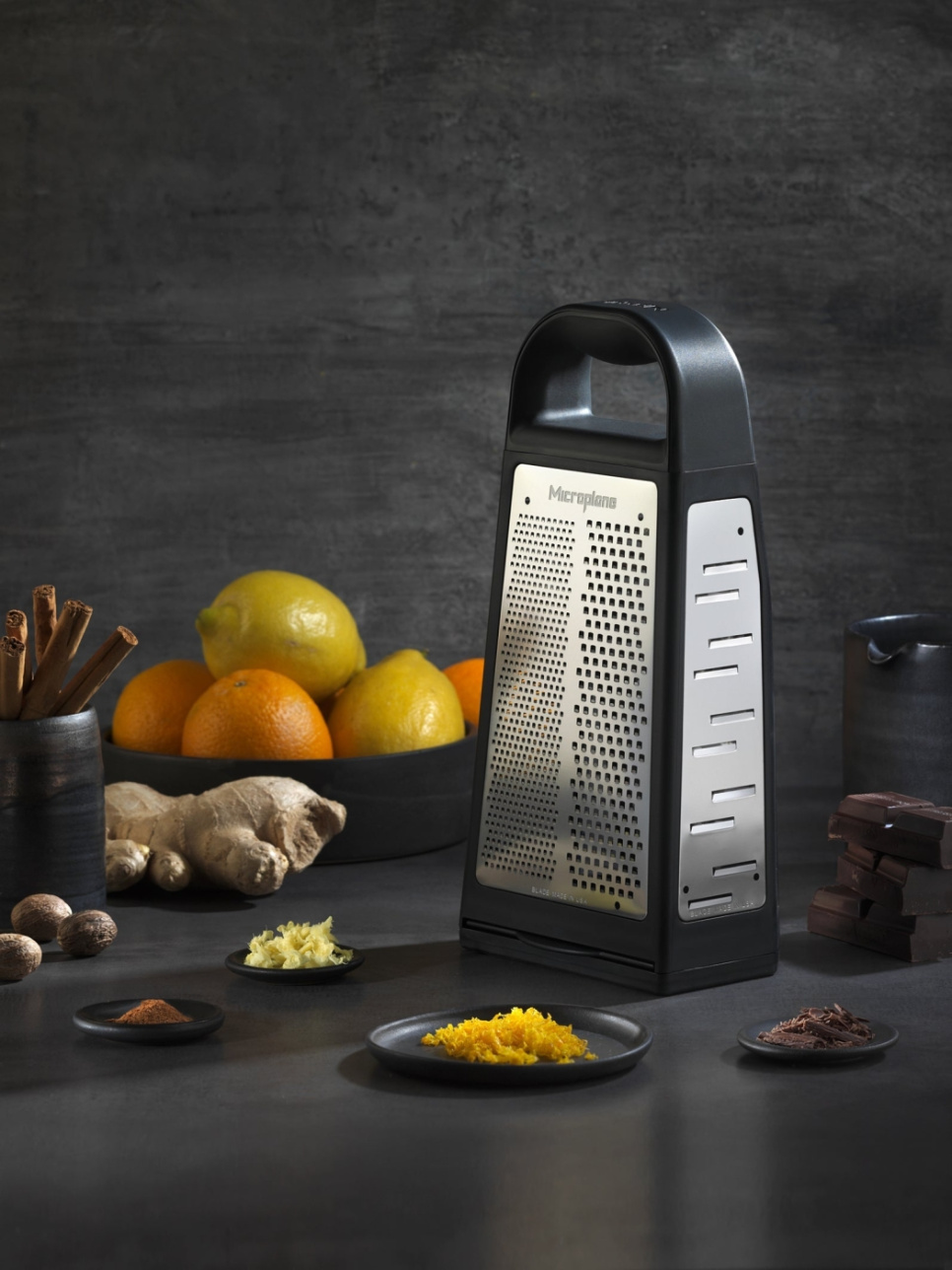 Nelipuoliset laatikkokylkiluut keräilyllä - Microplane