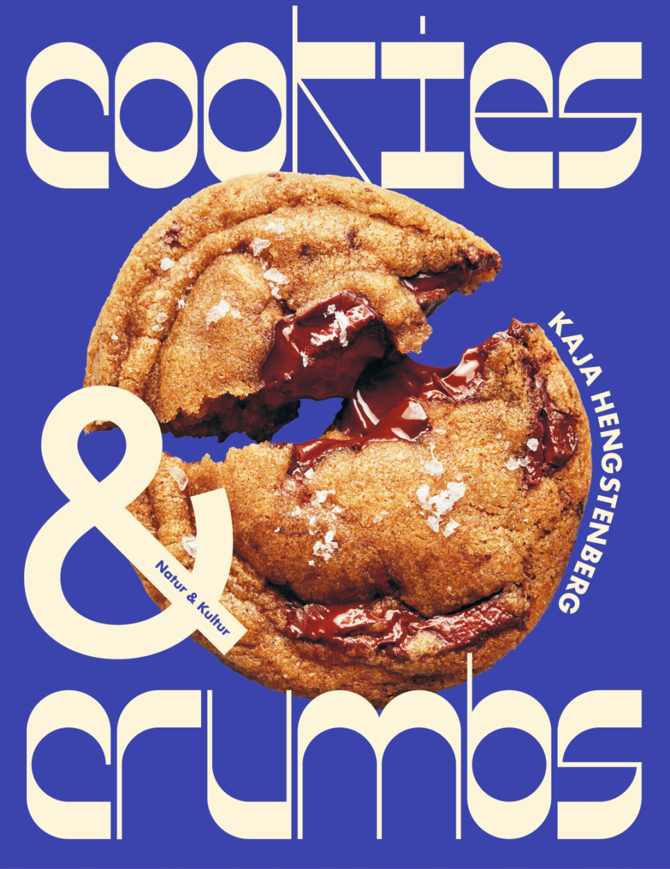 Cookies & Crumbs - Kaja Hengstenberg ryhmässä Ruoanlaitto / Keittokirjat / Leipä & Konditoria / Kakut & Makeat @ KitchenLab (1355-27514)