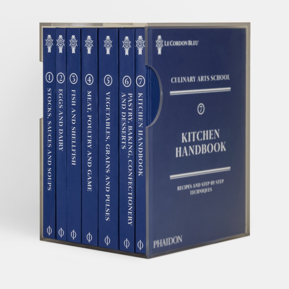 Le Cordon Bleu Culinary Arts School: Volumes 1-7 ryhmässä Ruoanlaitto / Keittokirjat / Keittiöt & Kulttuurit / Ranska @ KitchenLab (1399-36355)