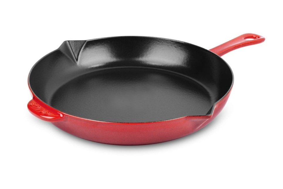 Valurautainen paistinpannu, 26 cm, punainen rautakahvalla - Staub ryhmässä Ruoanlaitto / Paistoastiat / Paistinpannut @ KitchenLab (1418-12948)