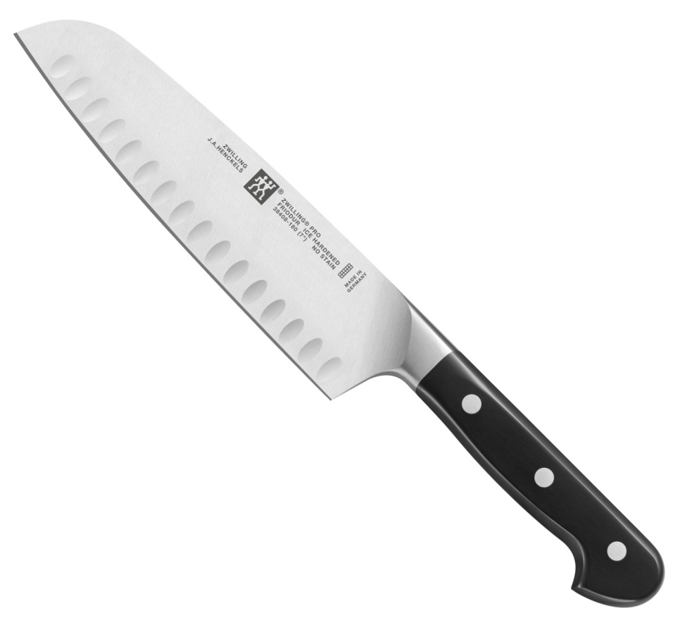 Oliivihiottu Santoku-veitsi, 18 cm - Zwilling Pro ryhmässä Ruoanlaitto / Keittiöveitset / Santoku-veitset @ KitchenLab (1418-14090)