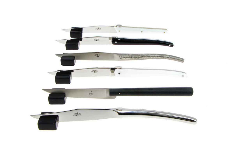 Musta akryylivoiastia - Forge de Laguiole