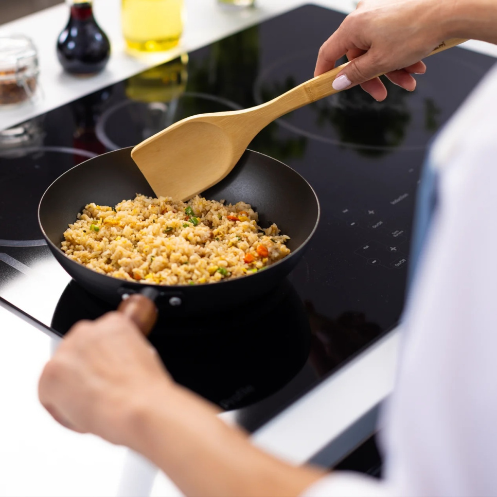 Stir Fry -pannu hiiliteräs, sisäänpoltettu - Joyce Chen