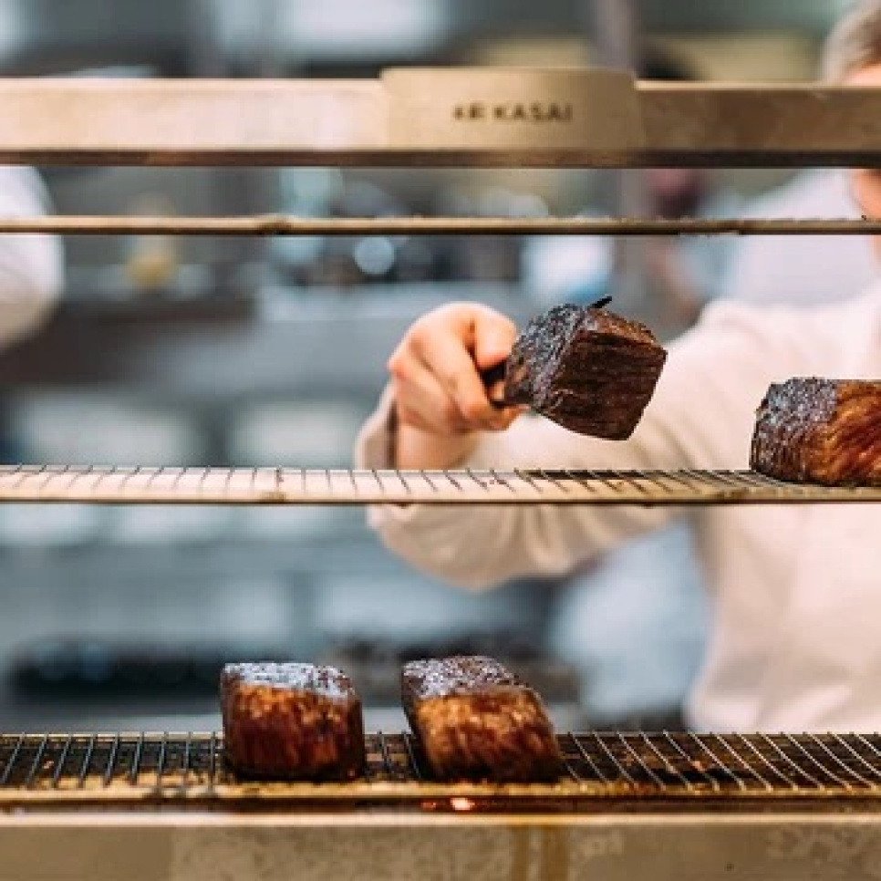 Galleriateline / Robata keskileveään - Kasai