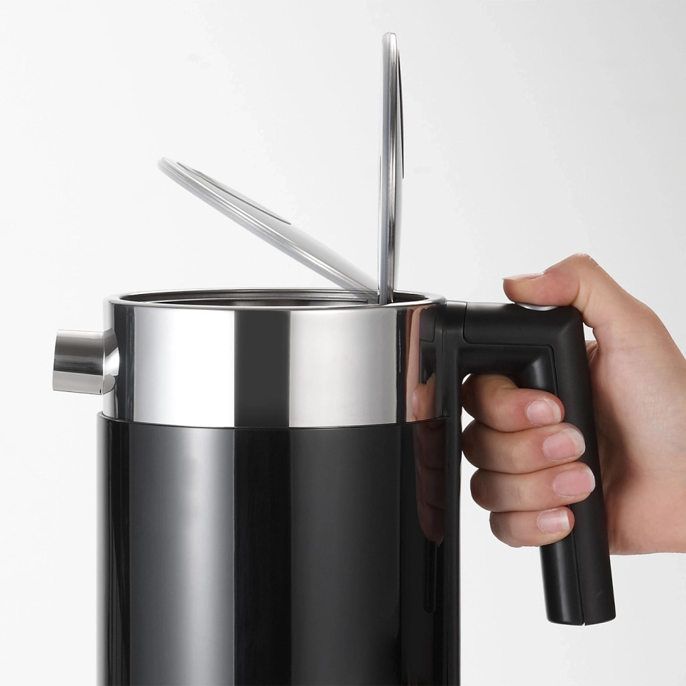 Vedenkeitin 1,5 L, musta - Graef