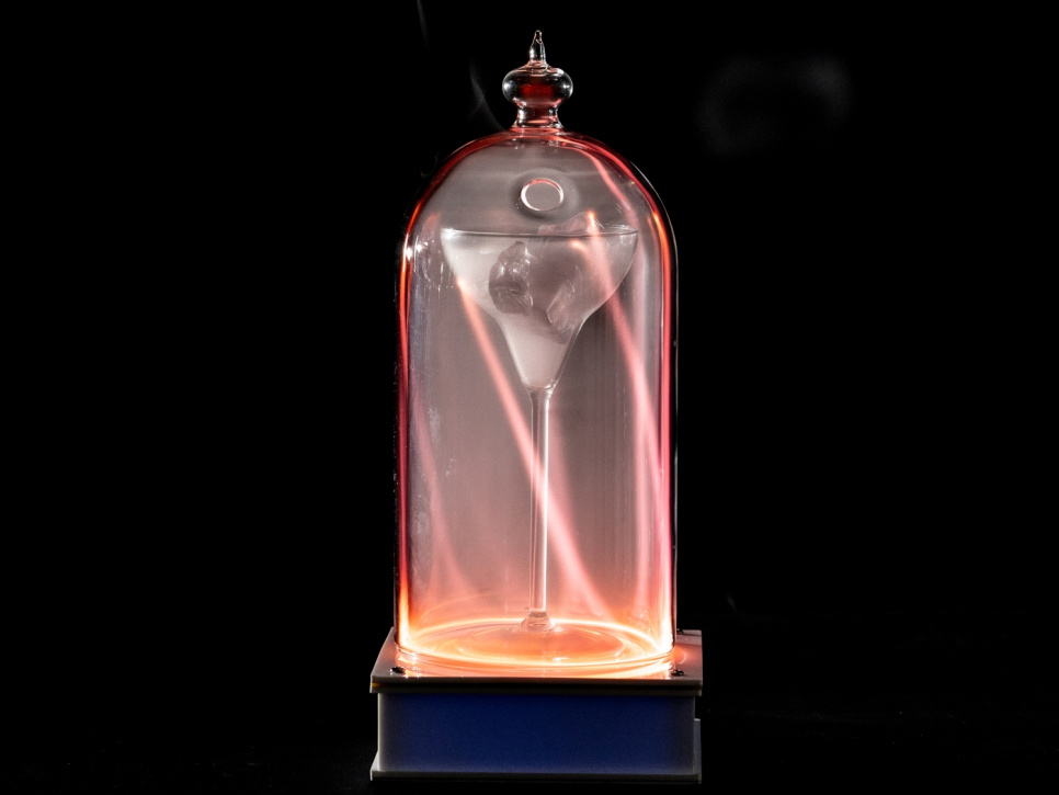 Langaton asema Tesla - 100% Chef