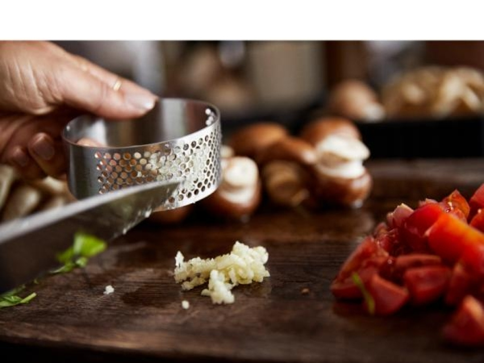 Valkosipulipuristin, Singles - Zone Denmark