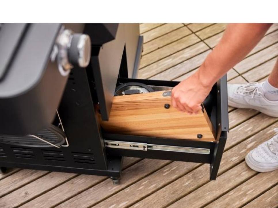 Videro PRO G4-SB Smart Vario+ kaasugrilli, 20700 W - Rösle Videro PRO G4-SB Smart Vario+ kaasugrilli, 20700 W - Rösle