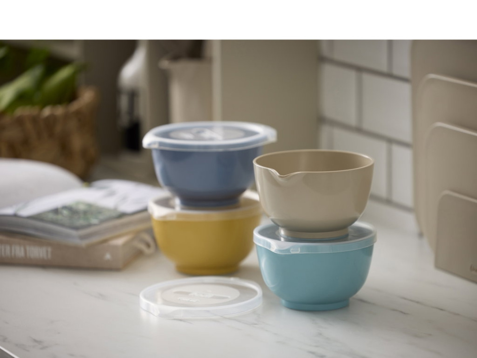 Kulhosetti kansilla 0,5 L, 8 osaa, Margrethe, Sekavärit - Rosti