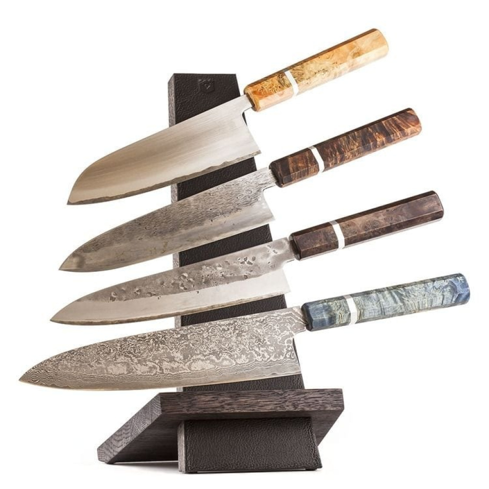 Käsintehty veitsijalusta, tammea ja nahkaa - Piotr The Bear