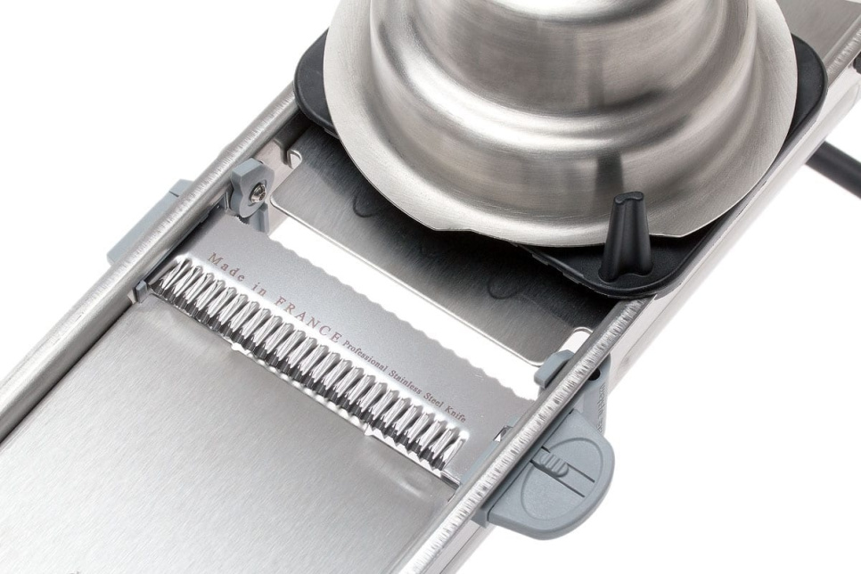 Mandoliini, Ultra Revolution - de Buyer