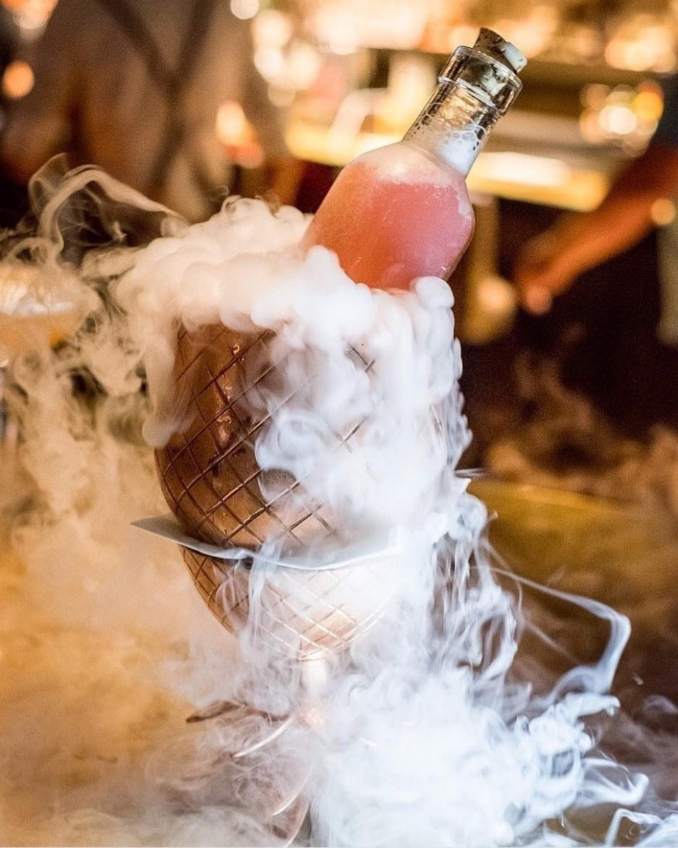 Tarvikkeet hiilihapotetun jään valmistukseen - IceBerg