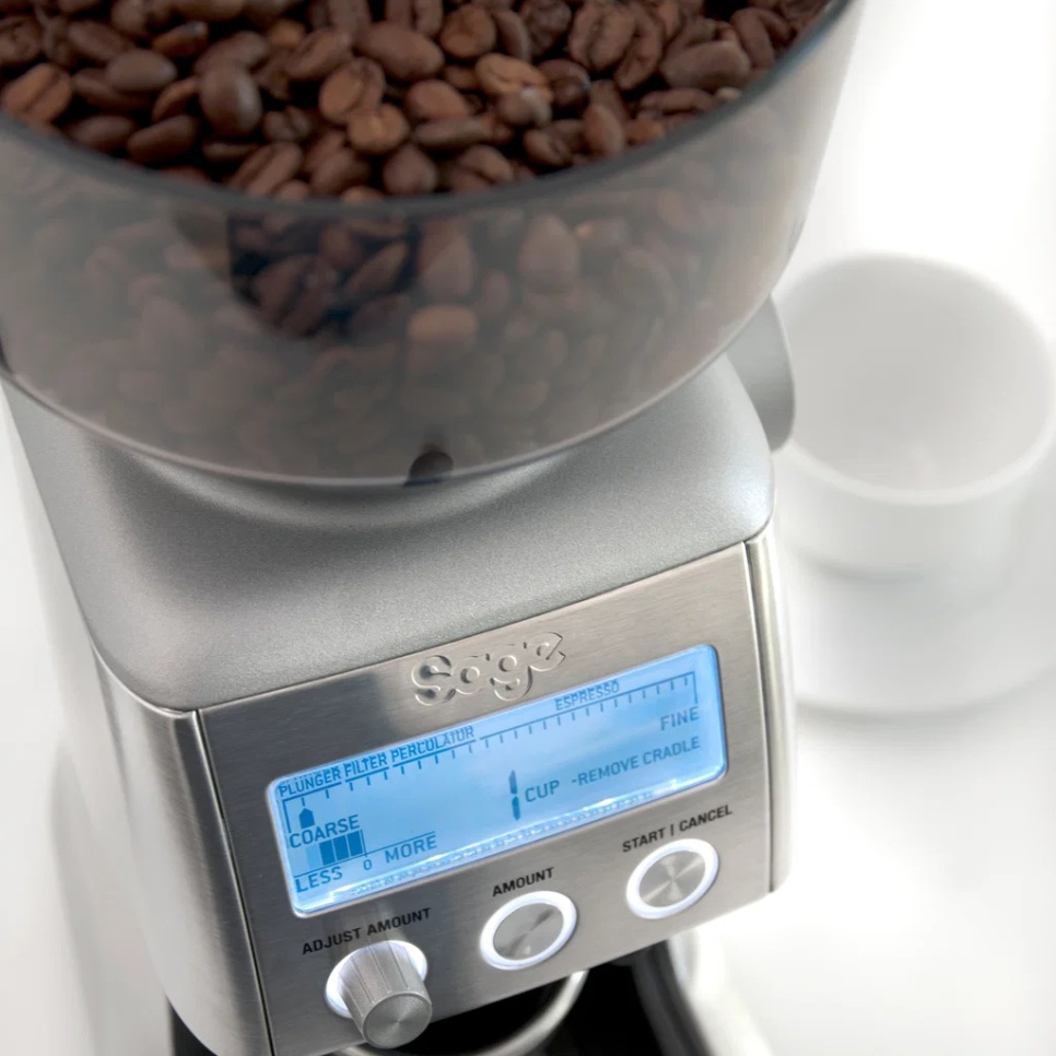 Ruostumattomasta teräksestä valmistettu yhdistelmämylly The Smart Grinder Pro- Sage