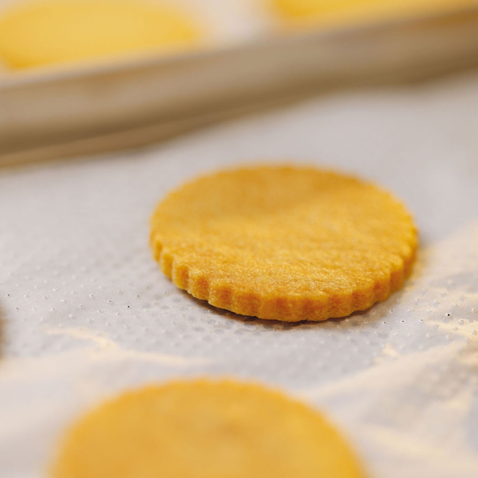 Mikropaperi, mikroperforoitu leivinpaperi 60x40 cm, 200-pakkaus - Martellato Mikropaperi, mikroperforoitu leivinpaperi 60x40 cm, 200-pakkaus - Martellato