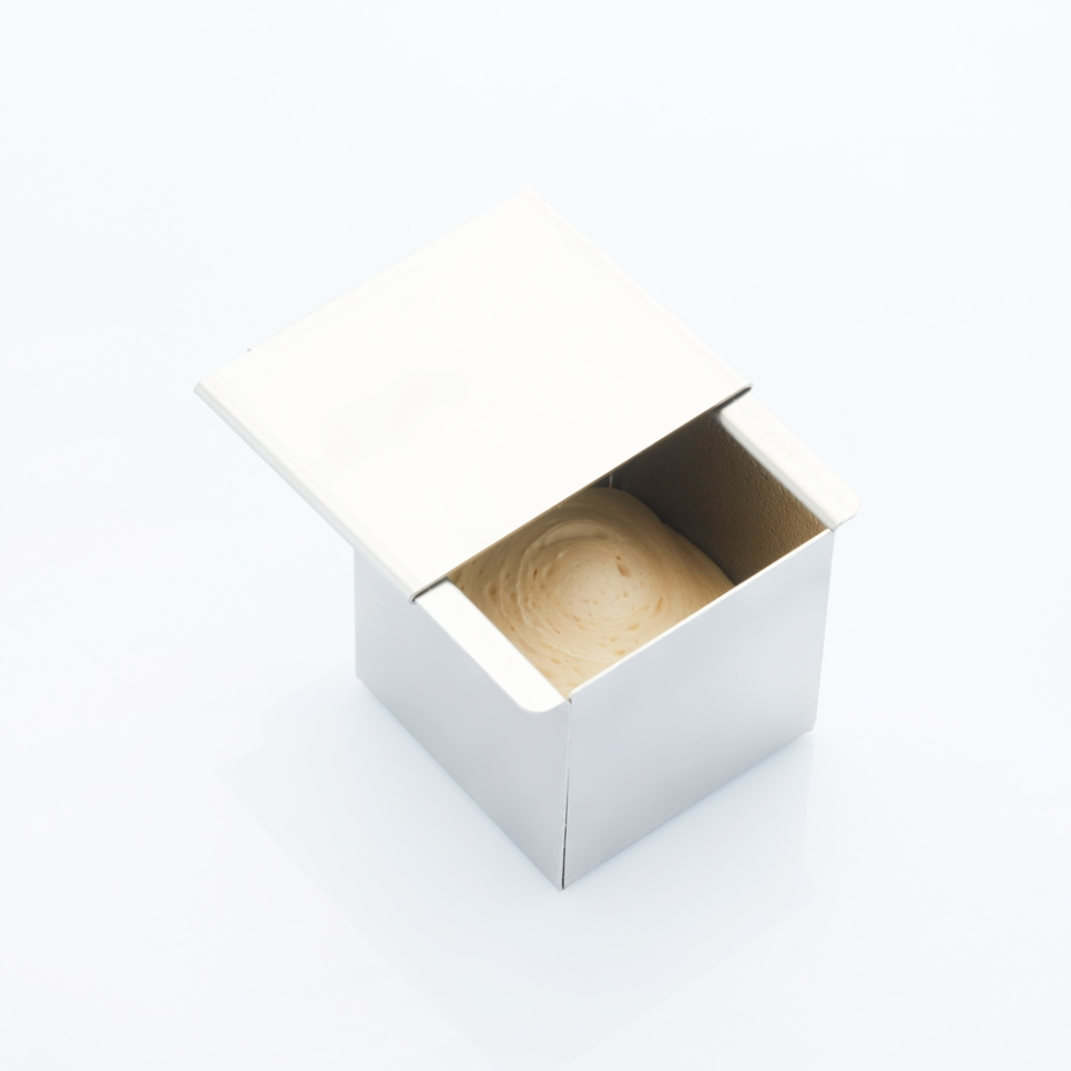 Leivinpelti Medium Cubó, 7x7x7cm - Martellato Leivinpelti Medium Cubó, 7x7x7cm - Martellato