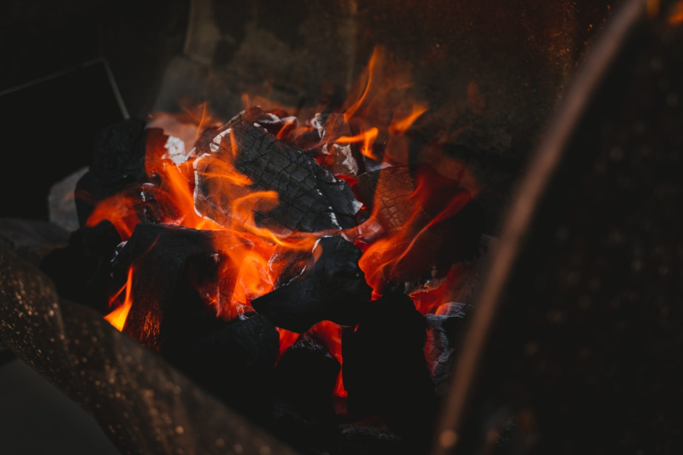 Grillkul, Chunx XL - Hardwood Lump Charcoal, 15,88 kg - Jealous Devil