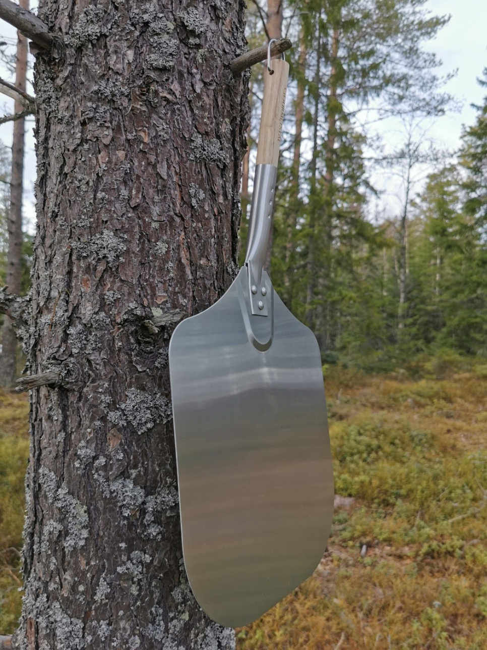 Pizzalapio puisella kahvalla - Gourmetstål Pizzalapio puisella kahvalla - Gourmetstål