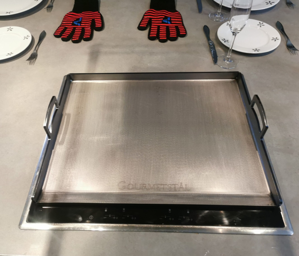 Paistopöytä XL, 53 cm x 42 cm - Gourmetstål Paistopöytä XL, 53 cm x 42 cm - Gourmetstål