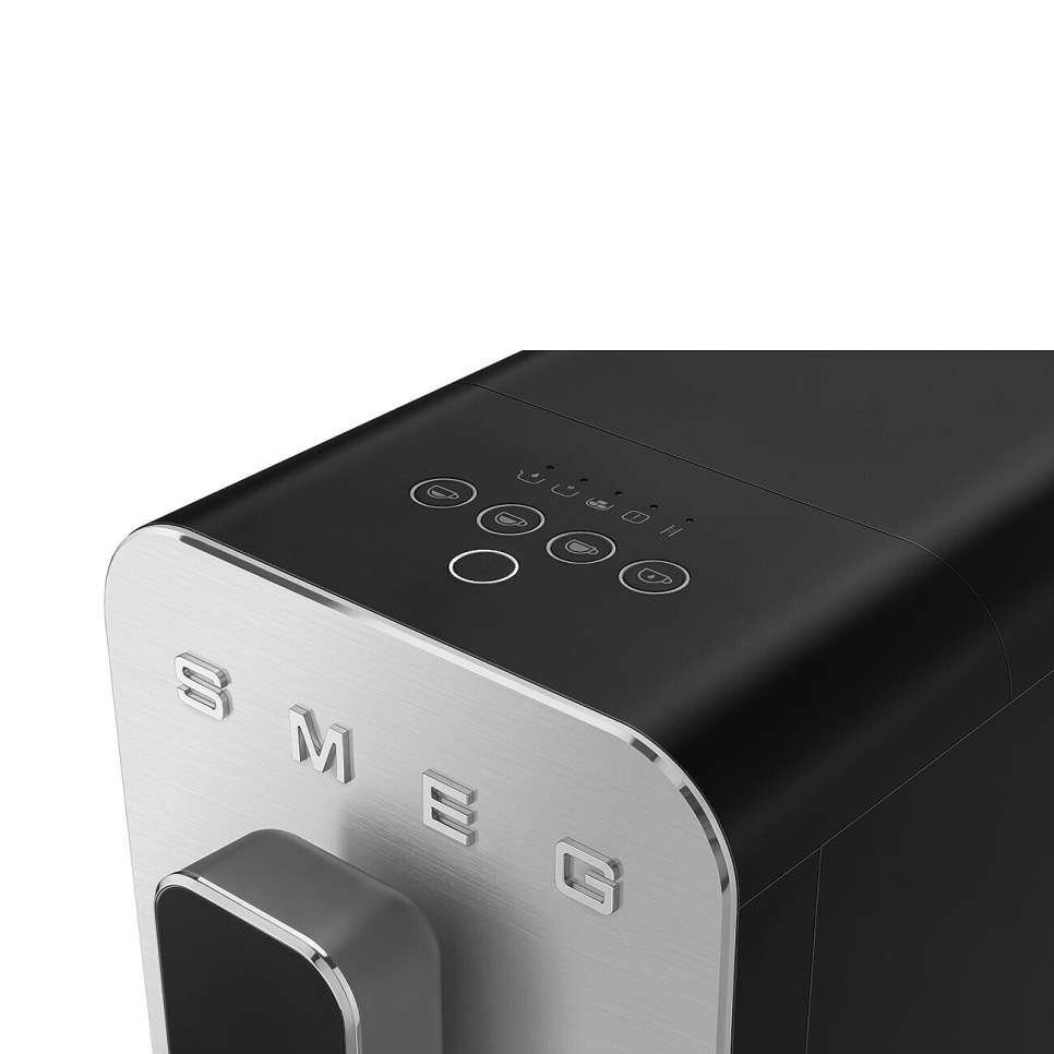 Täysautomaattinen espressokone, musta - Smeg