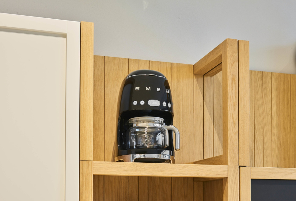 Kahvinkeitin, musta - Smeg