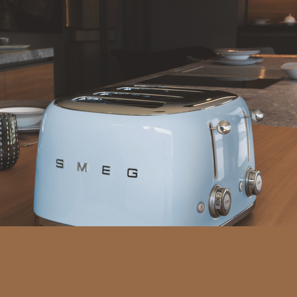 Leivänpaahdin, 4 levyä, pastellinsininen - Smeg