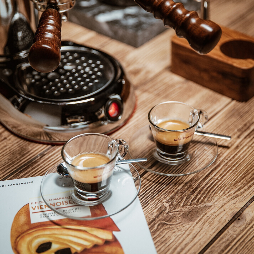 Lasiset espressokupit lautasella, 6-pack - La Pavoni