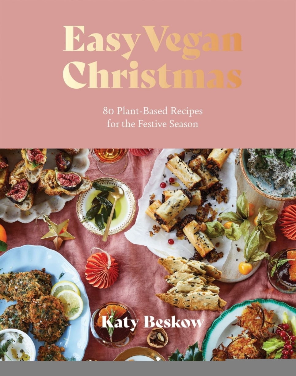 Easy Vegan Christmas - Katy Beskow ryhmässä Ruoanlaitto / Keittokirjat / Raaka aineet & Tekniikat / Vihannekset & Kasvisruoka @ KitchenLab (1987-28205)