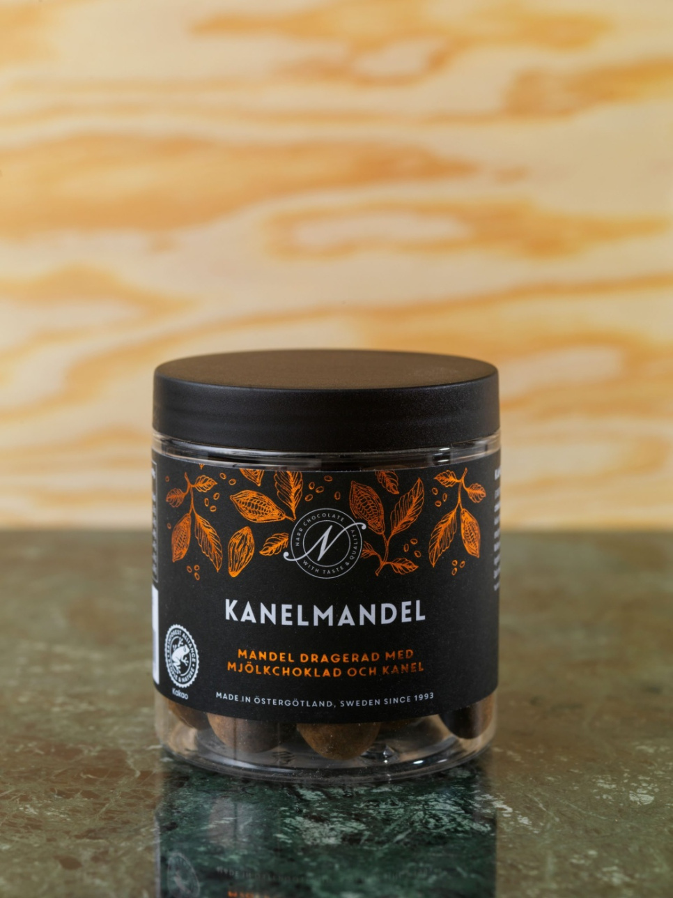 Kanelmandel, 150 g - Narr Chocolate ryhmässä Ruoanlaitto / Tuontituotteet @ KitchenLab (2070-26801)