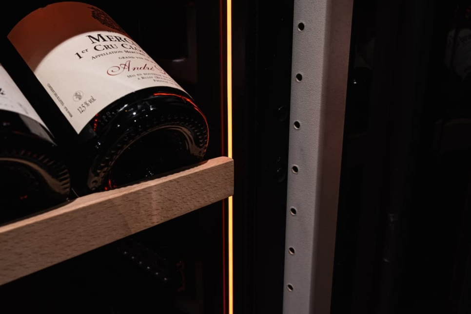 Viinikaappi Designline 60, Kaksi vyöhykettä, Musta - Vigneron