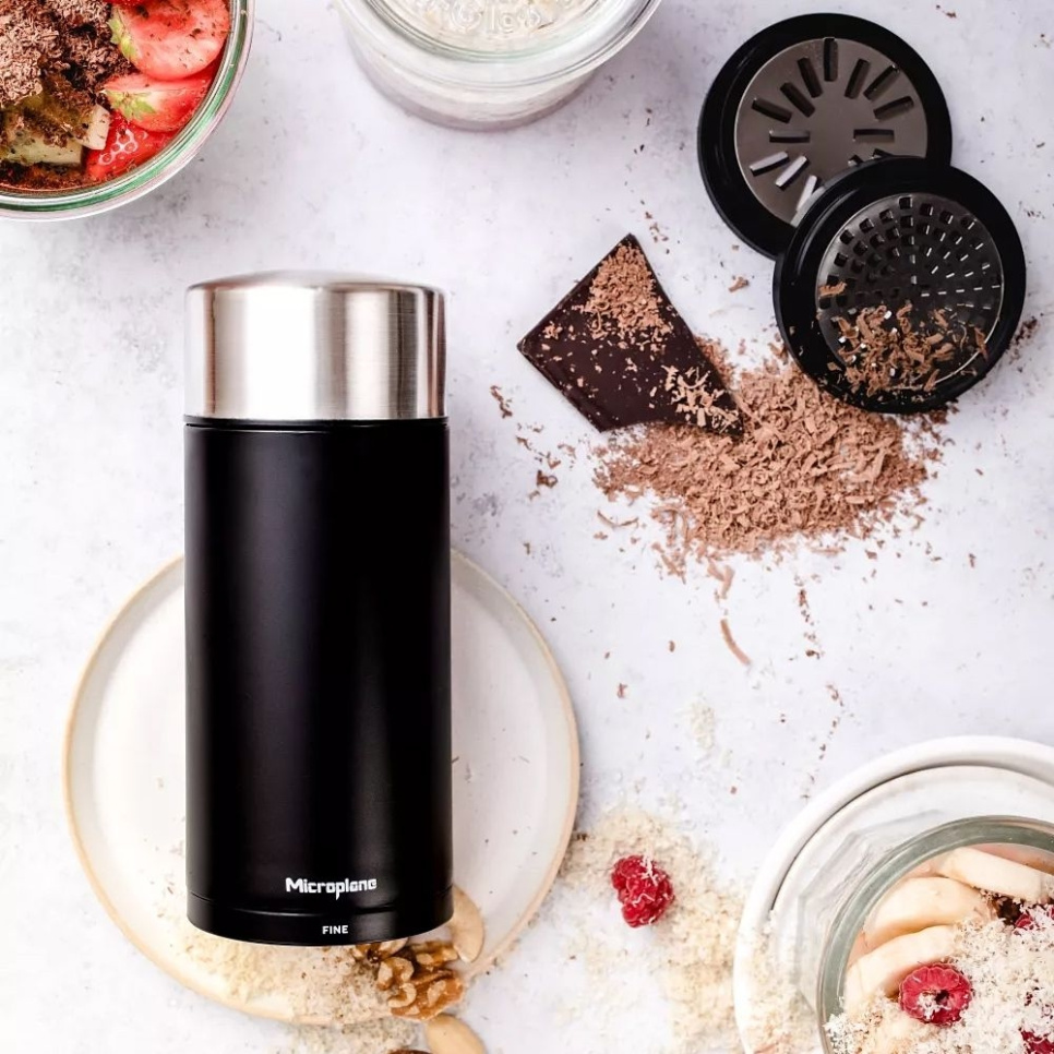 Yleishiomakone/yleissilppuri kolmella toiminnolla - Microplane Yleishiomakone/yleissilppuri kolmella toiminnolla - Microplane