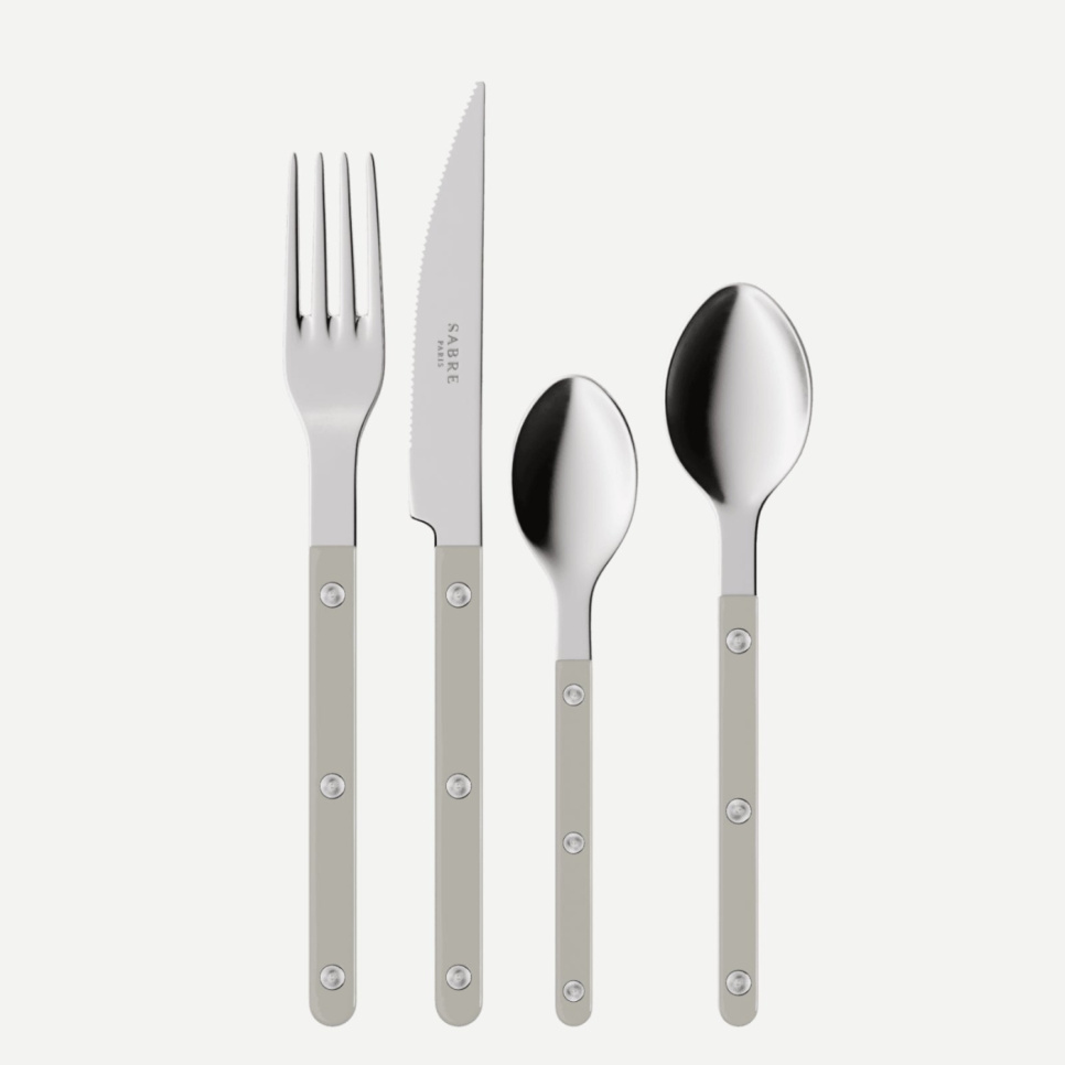 Ruokailuvälinesarja, 4 kpl, Bistrot, Grey - Sabre Paris ryhmässä Kattaus / Aterimet / Aterinsetit @ KitchenLab (2195-32377)