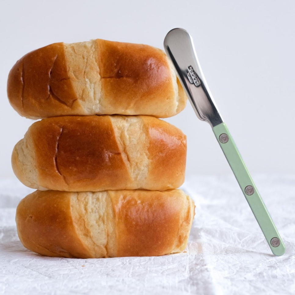 Voiveitsi, Bistrot, Asparagus - Sabre Paris