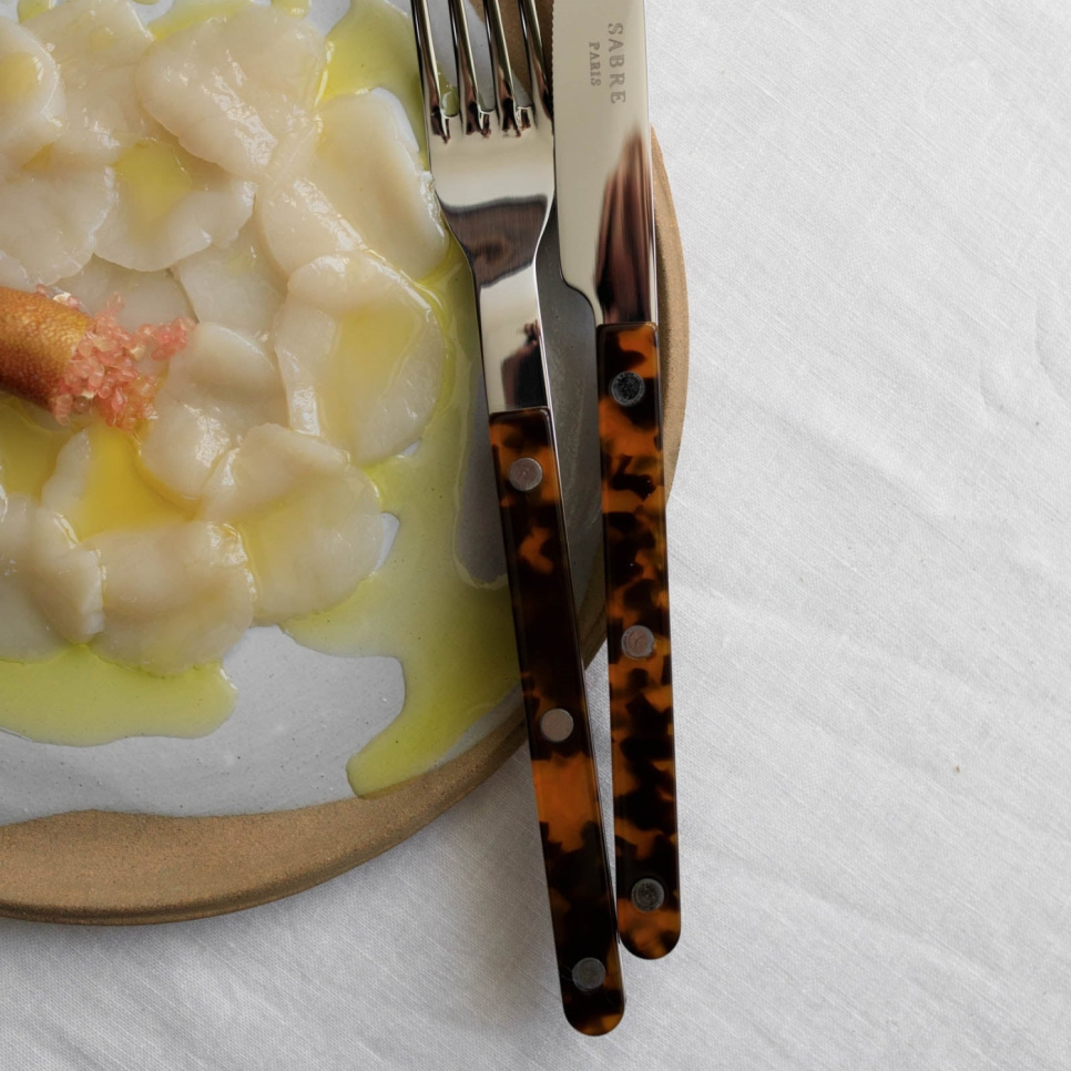 Pöytäveitsi, Bistrot Tortoise - Sabre Paris