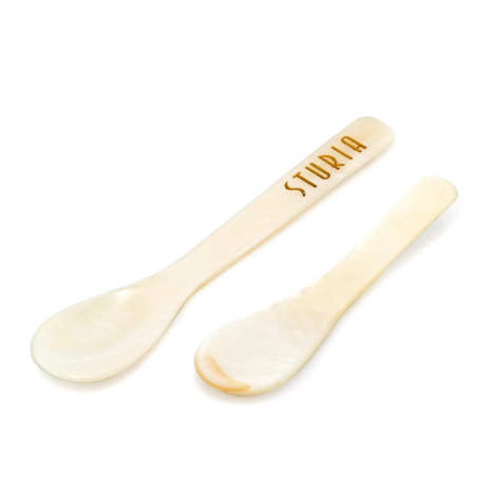 Lusikka helmiäistä - Sturia