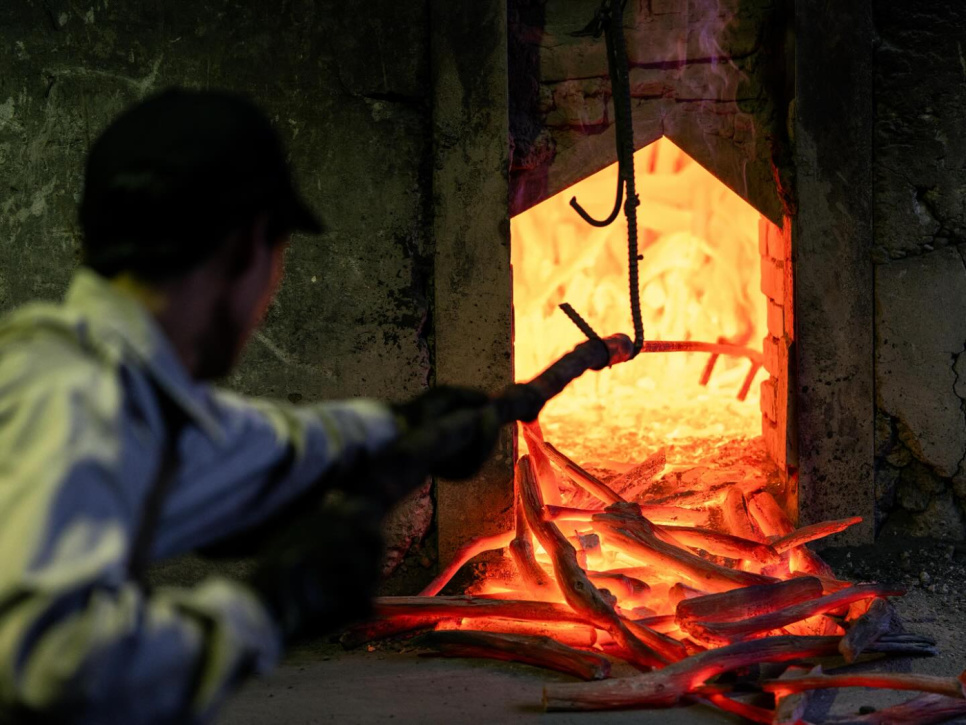 Puuhiili, Ubamegashi-tammen Kishu-Binchotan, noin 1 kg - Kisyu Sumikobo