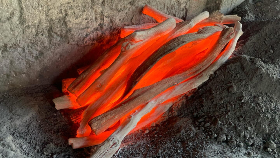 Puuhiili, Ubamegashi-tammen Kishu-Binchotan, noin 1 kg - Kisyu Sumikobo