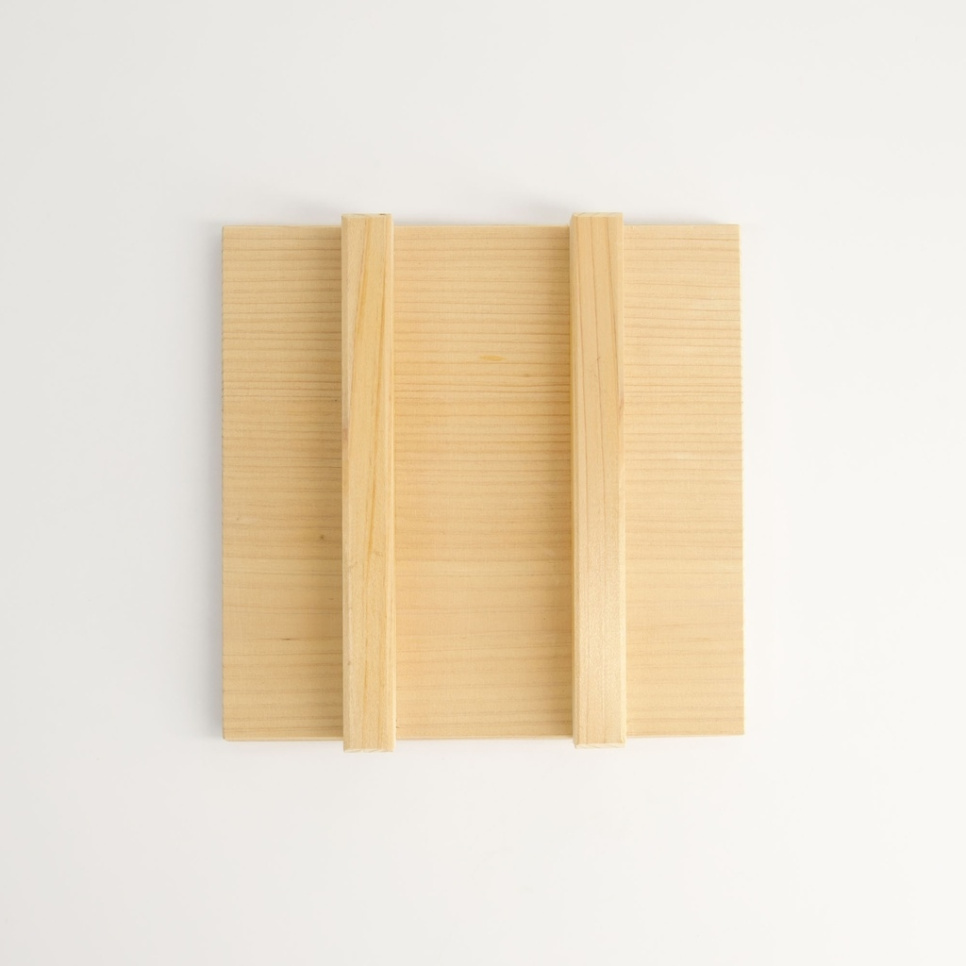 Kansi japanilaiseen munakasvuokaan, 18 x 18 cm