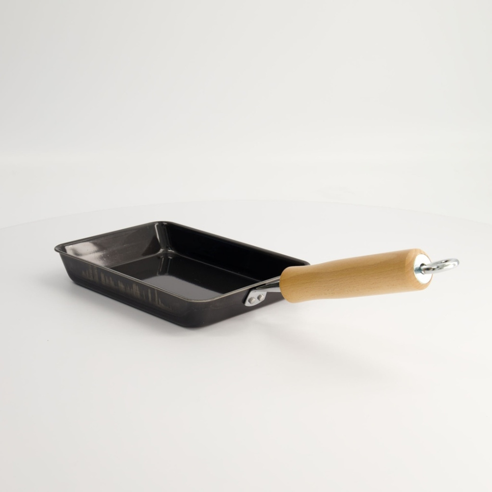 Japanilainen munakaspannu