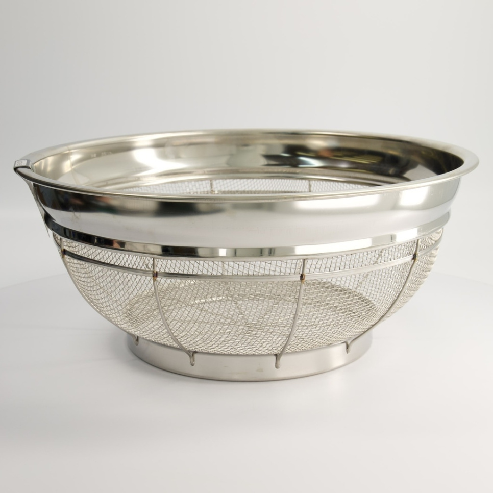 Japanilainen siivilä, Pro Strainer Shallow ryhmässä Ruoanlaitto / Keittiövälineet / Aasialainen ruoanlaitto @ KitchenLab (2252-33094)